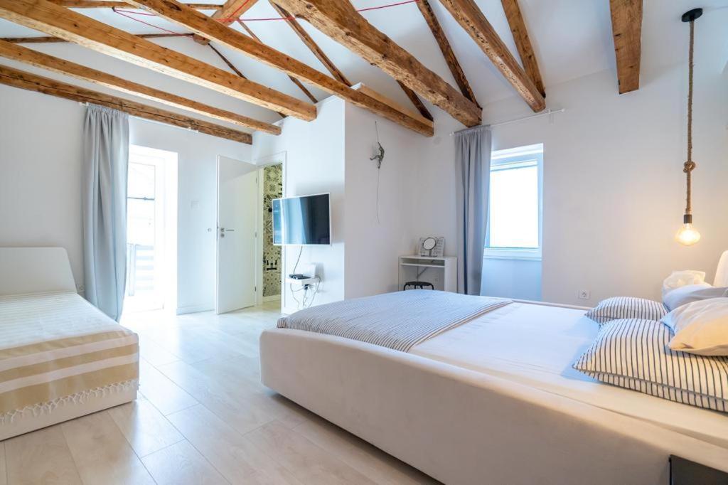 House Franulich Villa Stara Baška Buitenkant foto