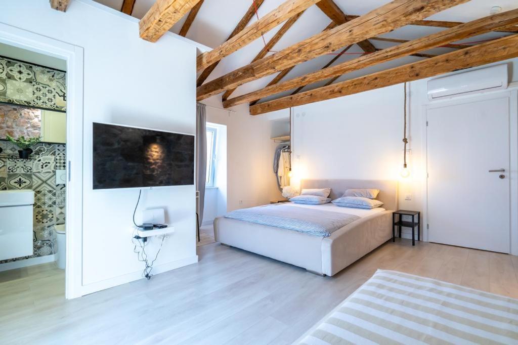 House Franulich Villa Stara Baška Buitenkant foto