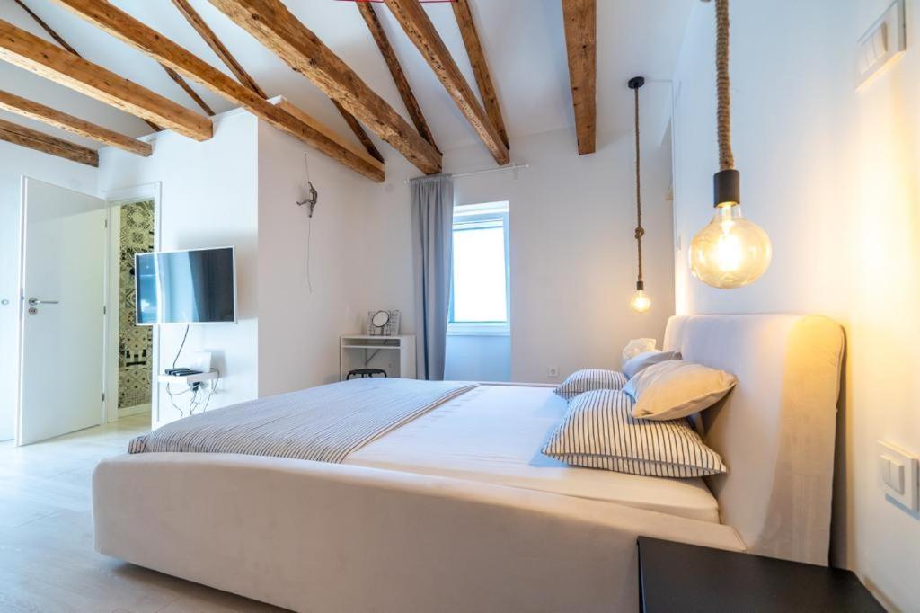 House Franulich Villa Stara Baška Buitenkant foto